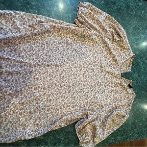 Floral Patterned Blouse